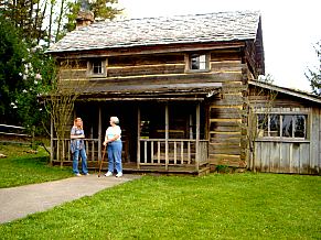  Buford Hartsog house with Patricia and Laura